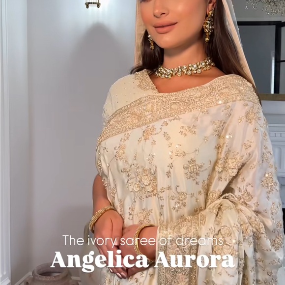 Art of Liza Ivory Bridal Sari with Veil & Readymade blouse - Picture 12 of 12